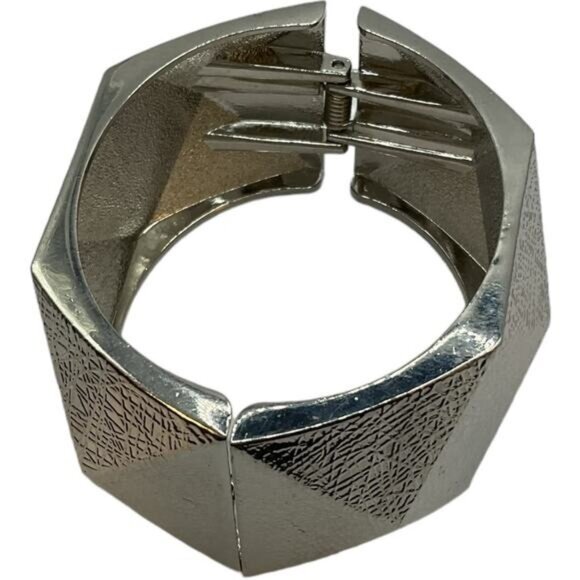 Geometric Silver Hinged Bracelet Textured Wrist Cuff Jewelry - Picture 2 of 4